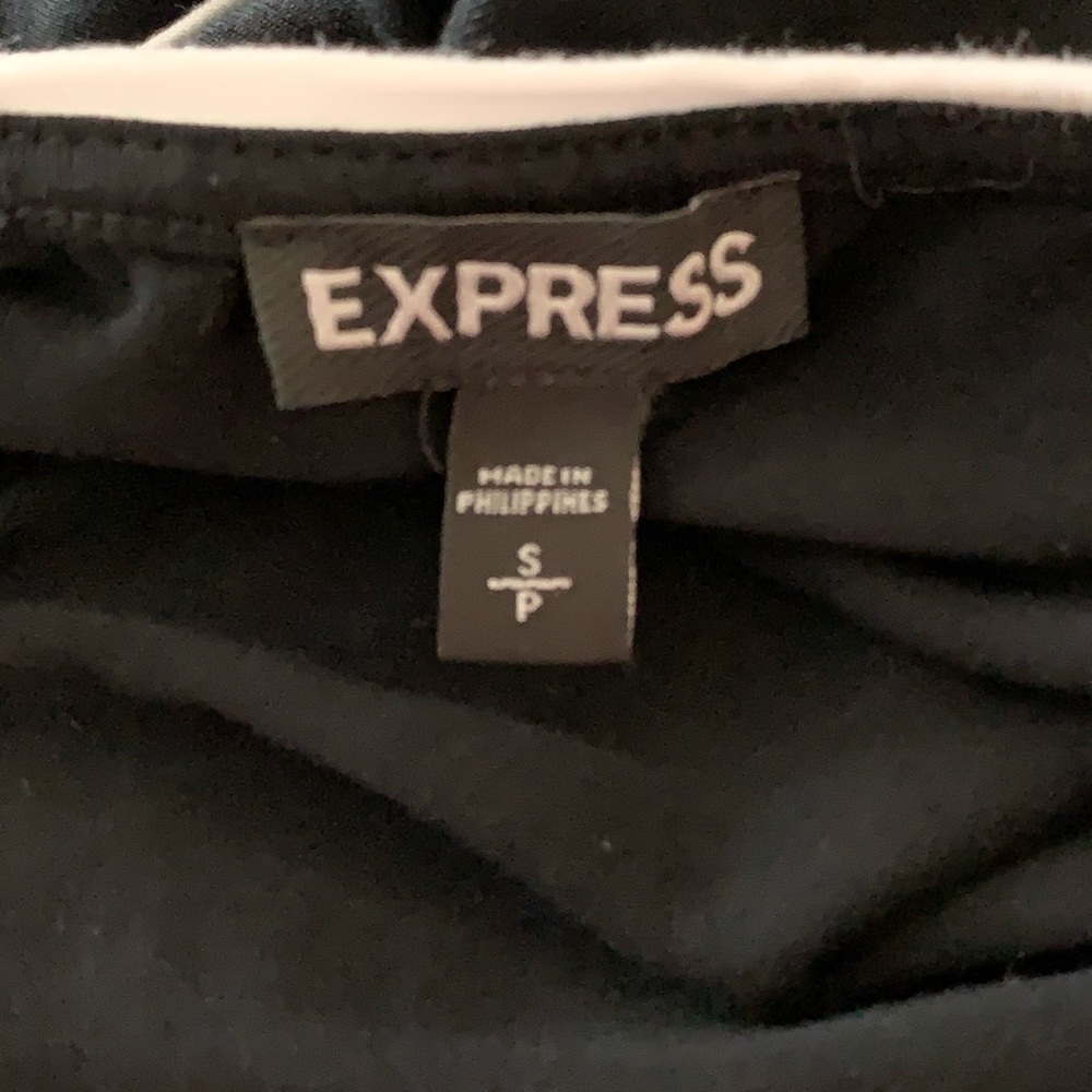 Express Top - Picture 4 of 5